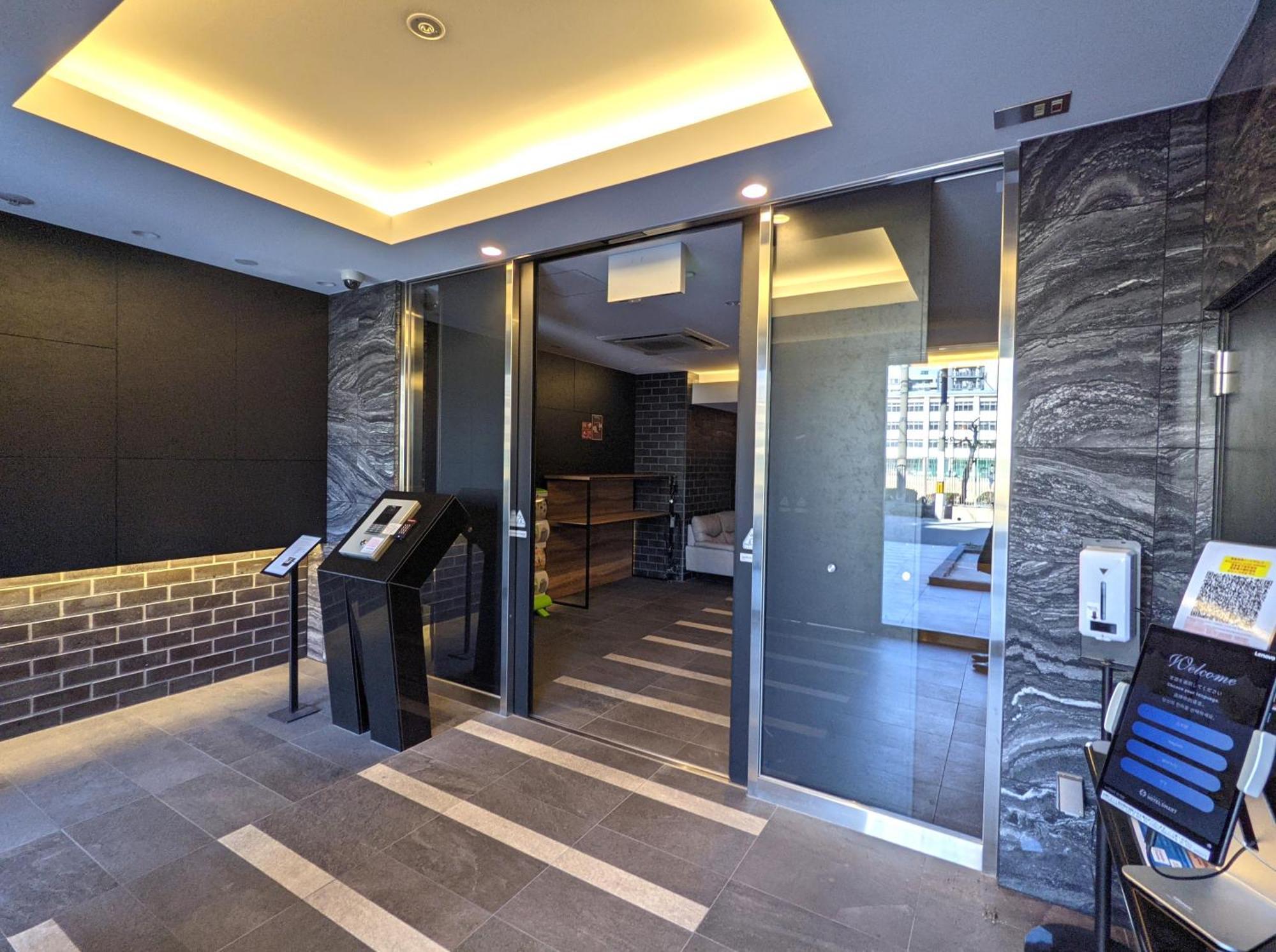 Eslead Hotel Namba Ebisu West Осака Екстериор снимка